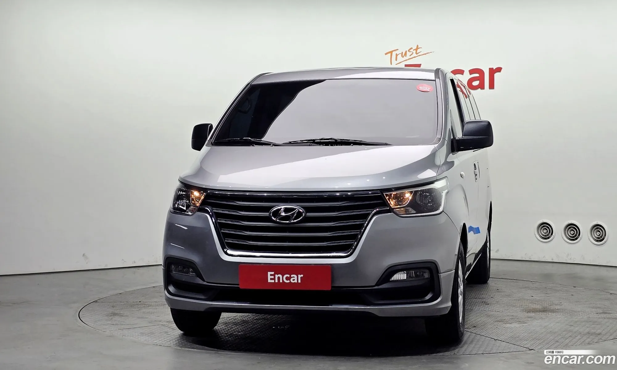 Hyundai Grand Starex 2019 — 8