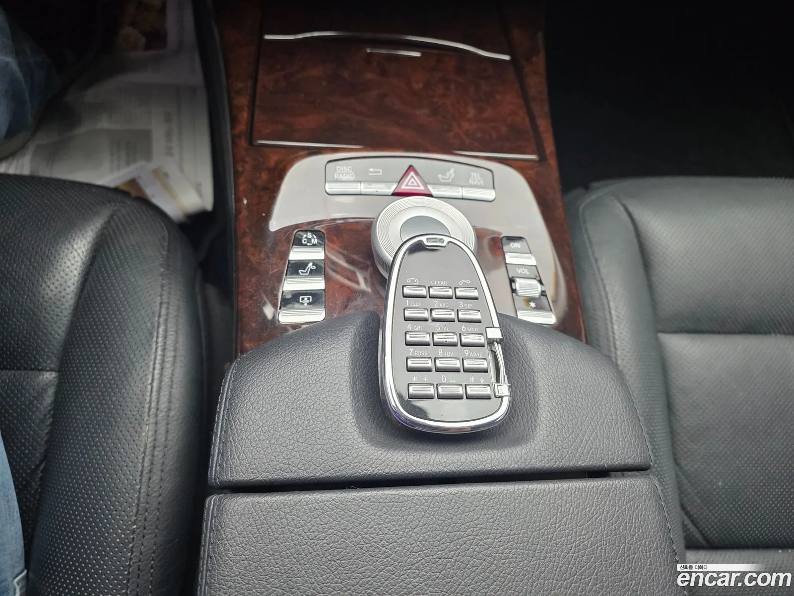 Mercedes-Benz S-Class W221 2009 — 15