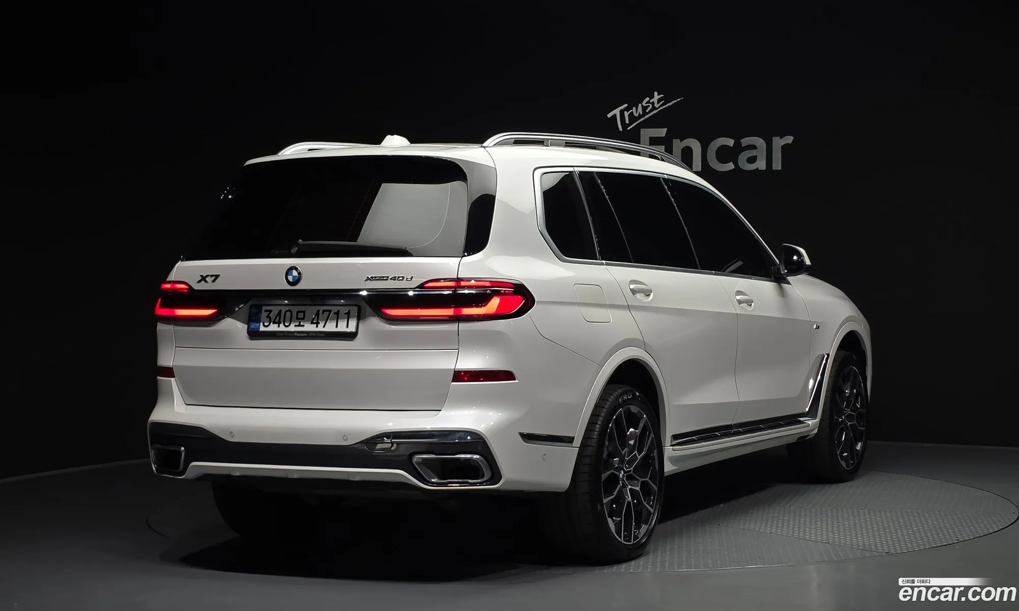 BMW X7 2024 — 10
