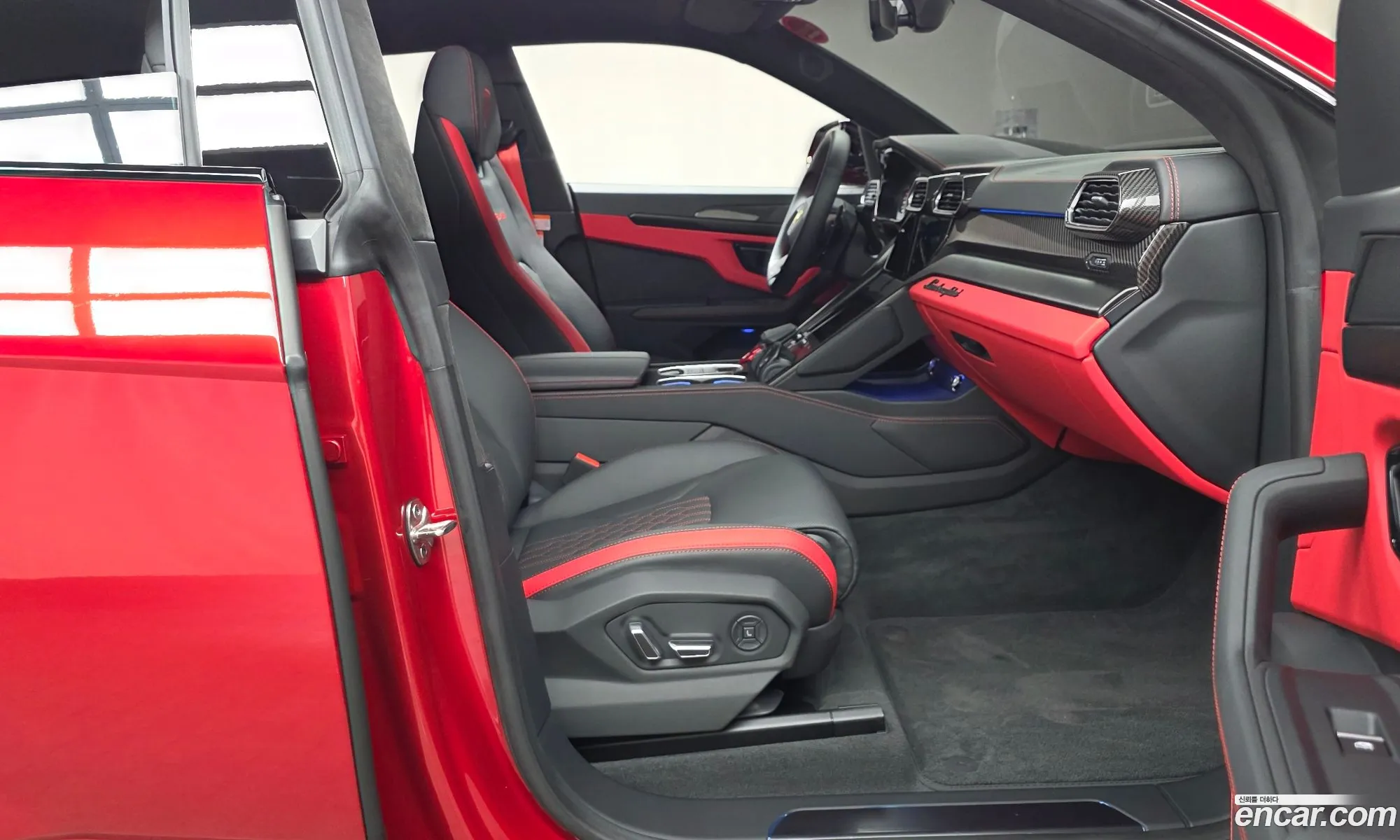 Lamborghini Urus 2024 ZPBEB3ZL7RLA33838 — 35