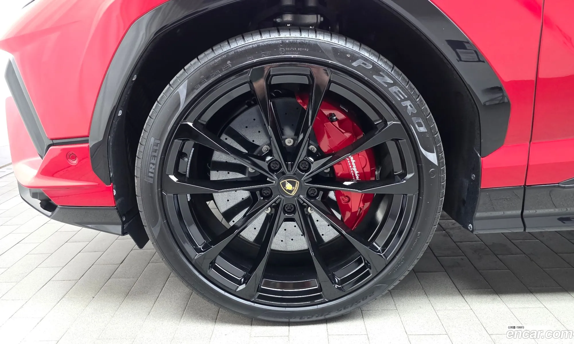 Lamborghini Urus 2024 ZPBEB3ZL7RLA33838 — 26