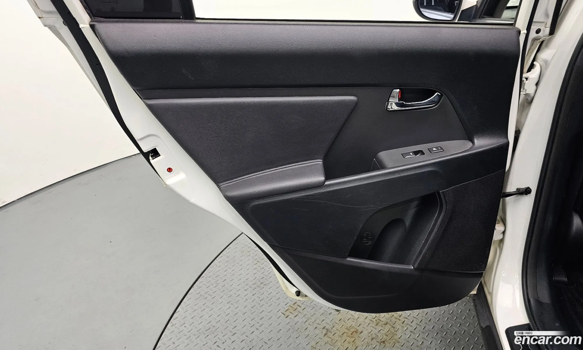 Kia Sportage R 2013 — 25