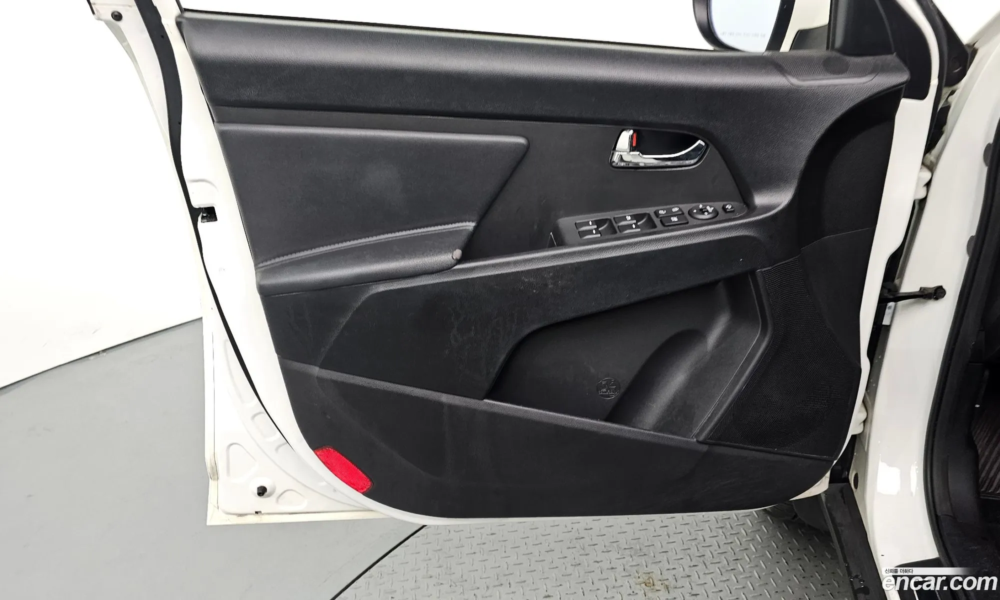Kia Sportage R 2013 — 11