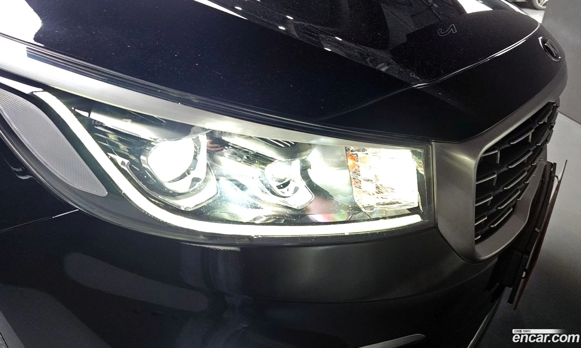 Kia Carnival 2018 — 2
