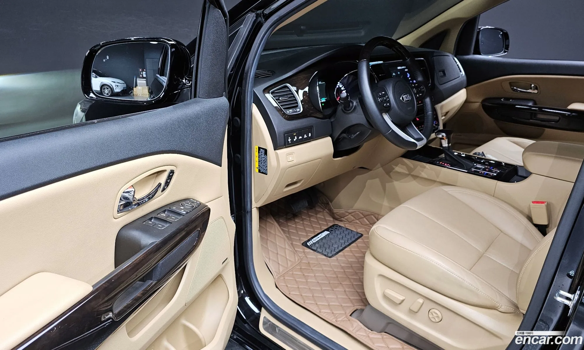 Kia Carnival 2018 — 29