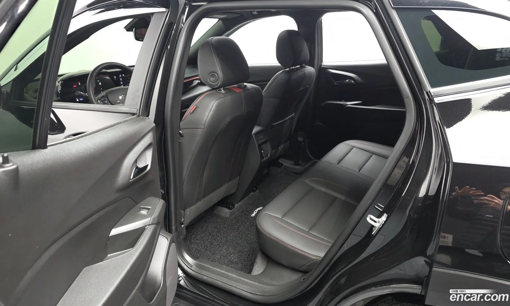Chevrolet (GM Daewoo) Trax Crossover 2025 — 15