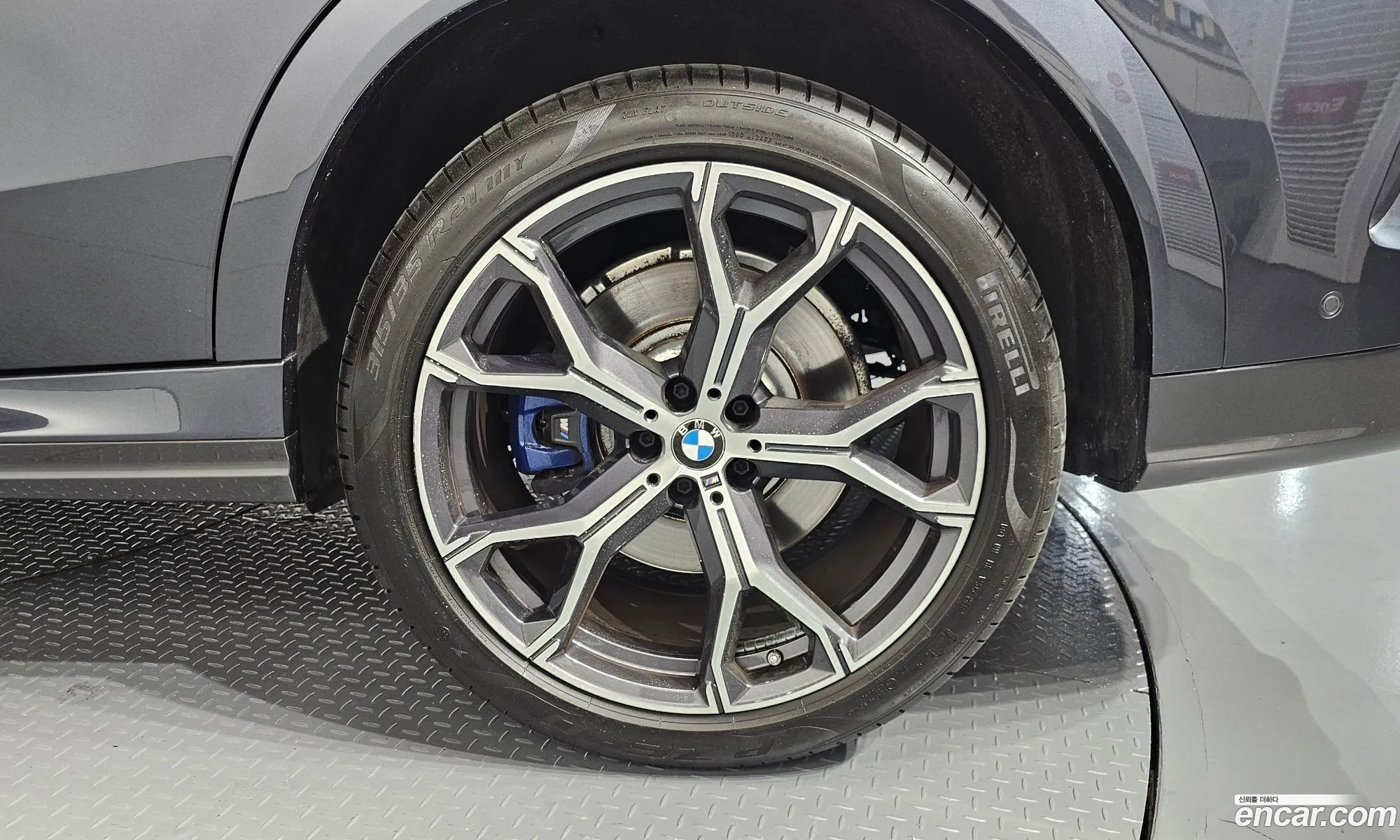 BMW X6 2020 — 22