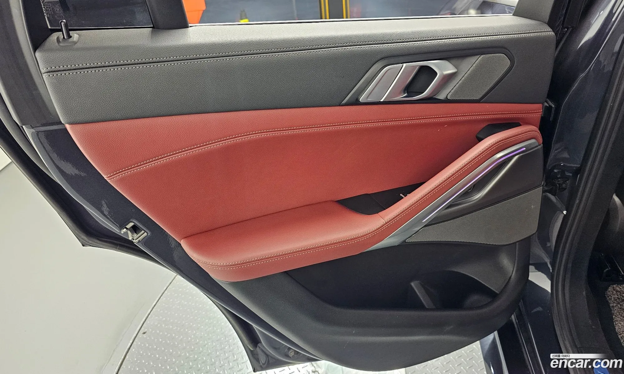 BMW X6 2020 — 24