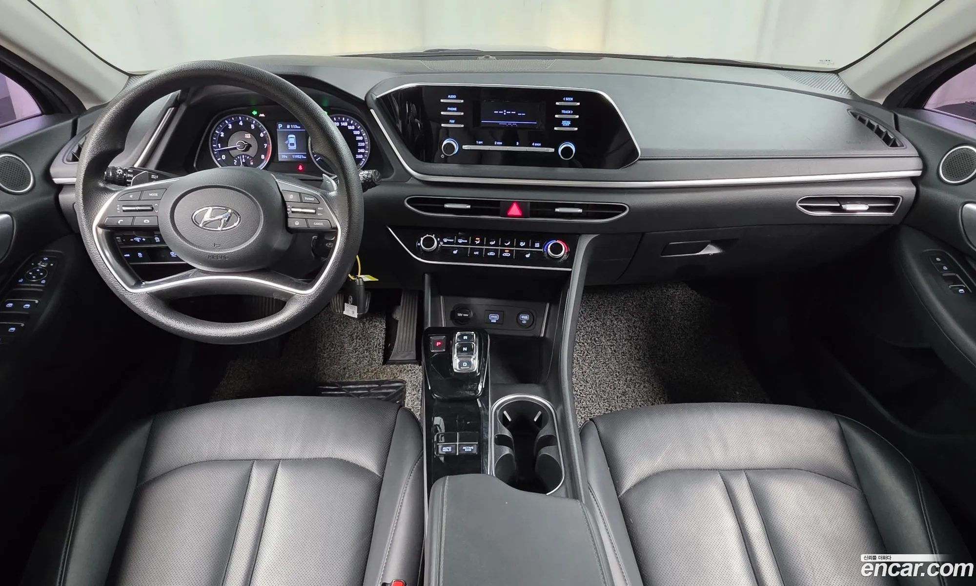 Hyundai Sonata 2019 — 17
