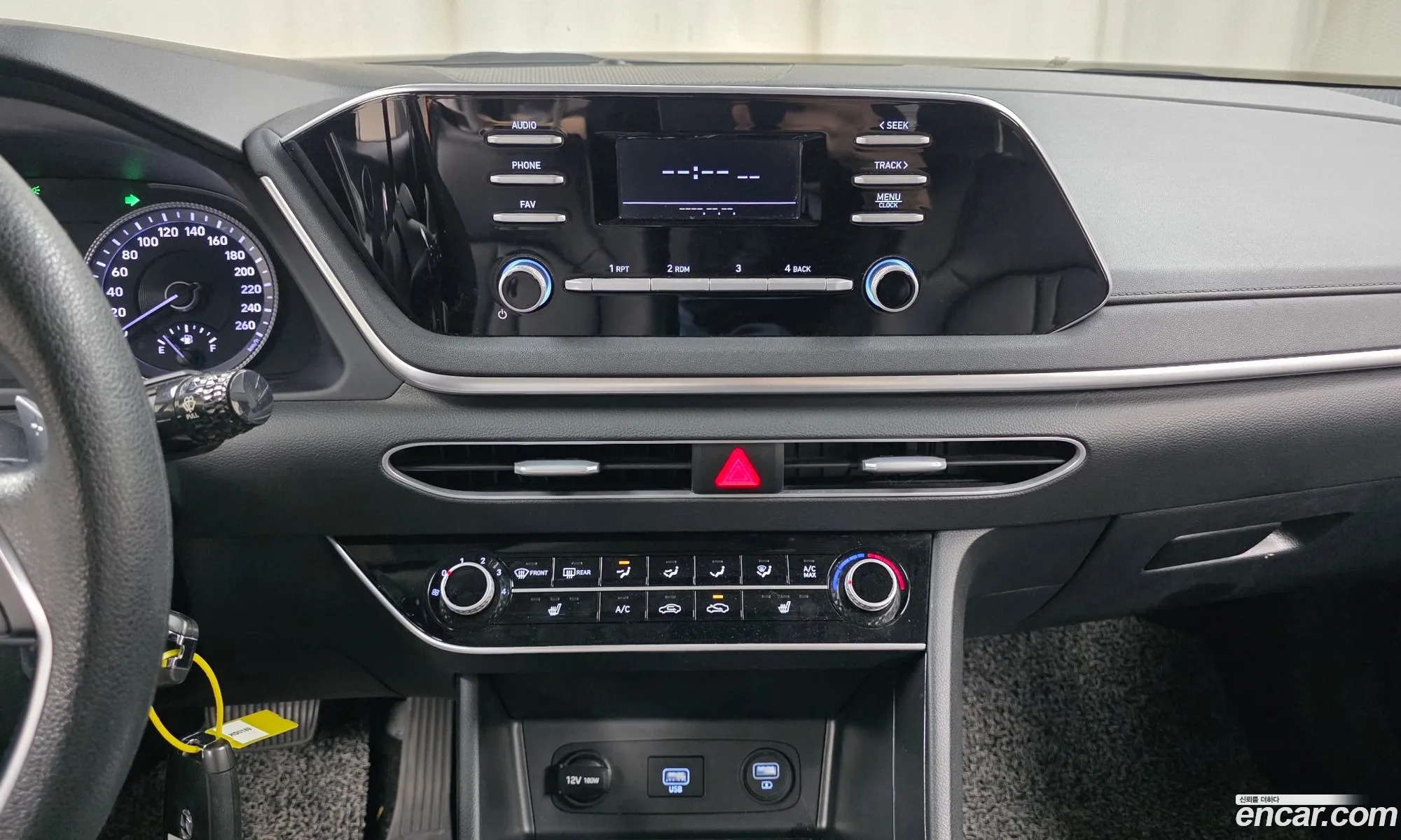 Hyundai Sonata 2019 — 18