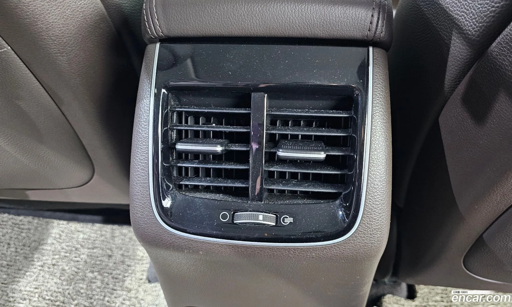 Kia K7 2018 — 24