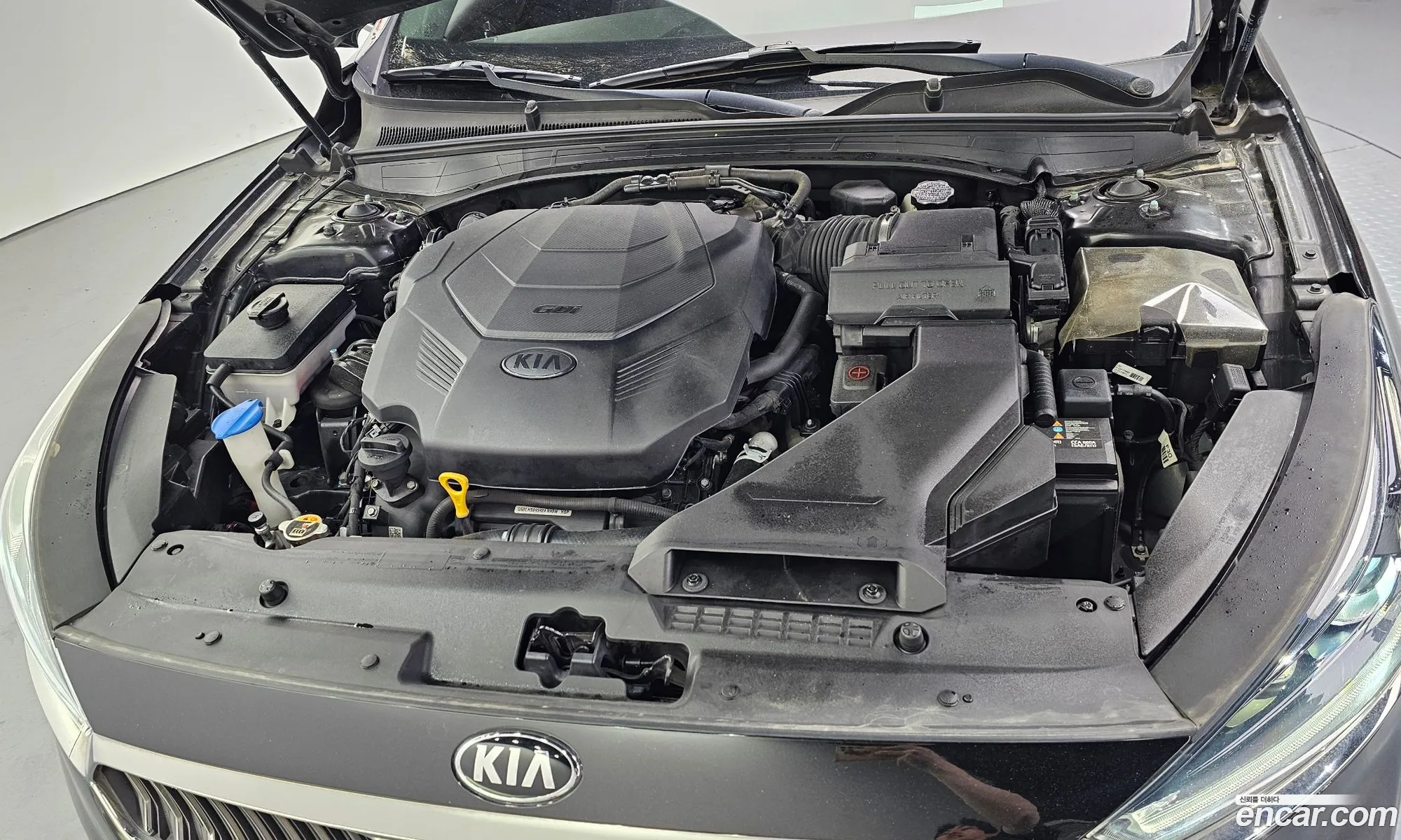 Kia K7 2018 — 7