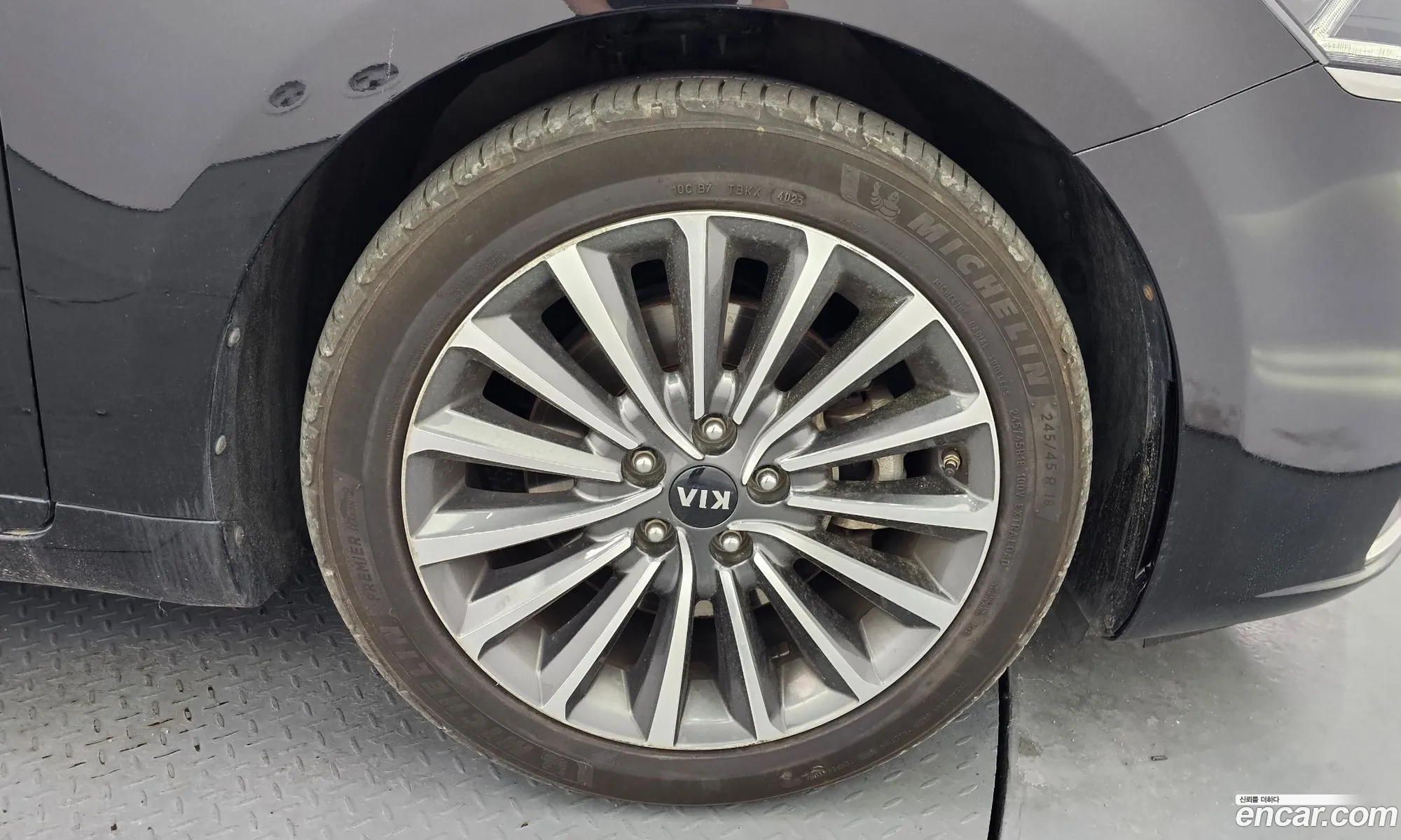 Kia K7 2018 — 19