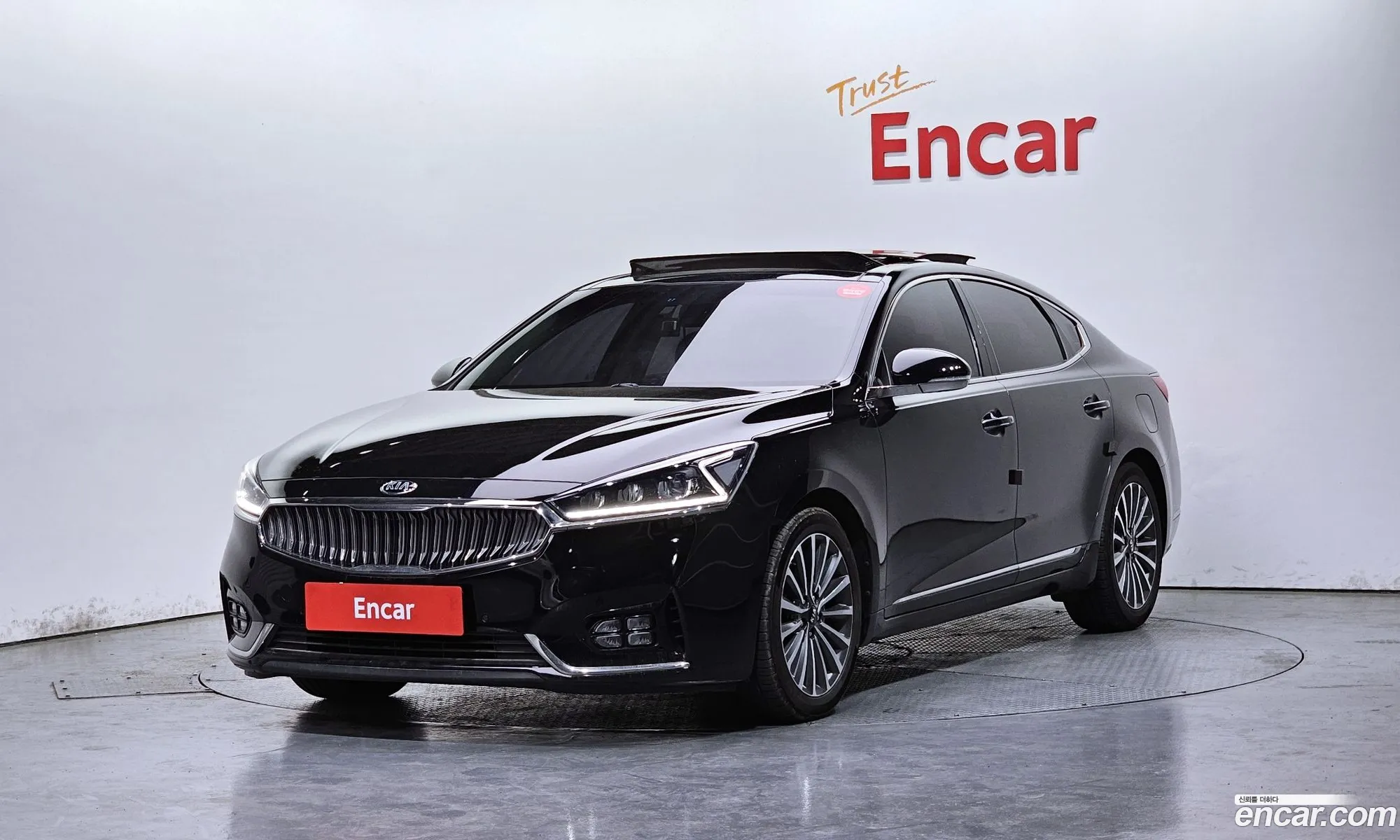 Kia K7 2018 — 33