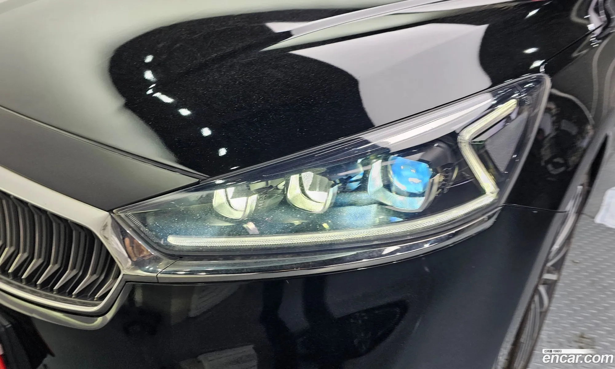 Kia K7 2018 — 15