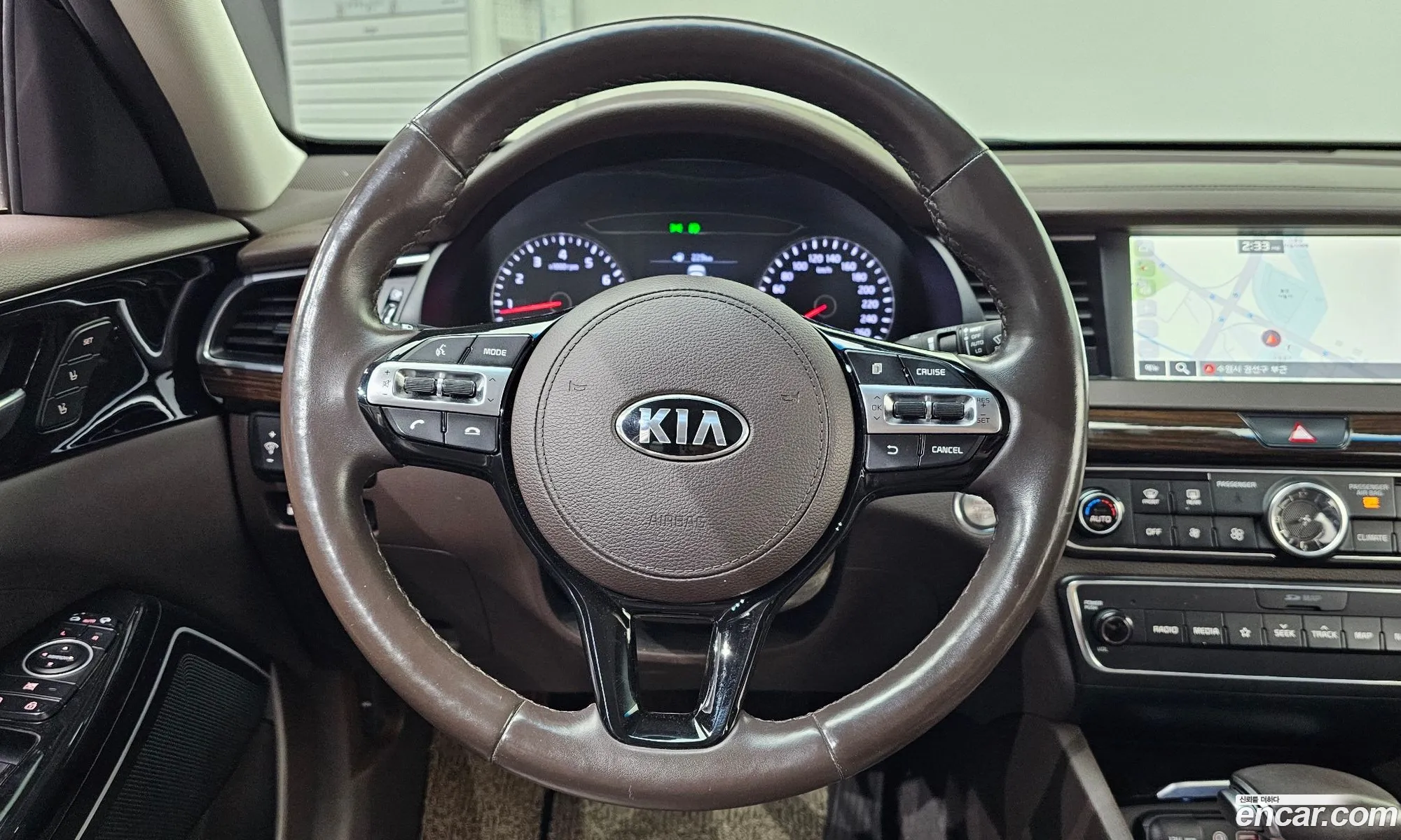 Kia K7 2018 — 22