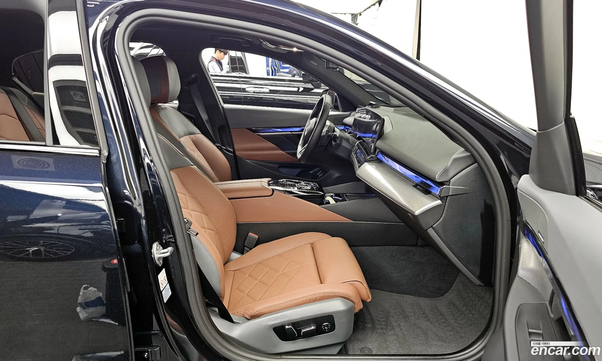 BMW 5 Series 2024 — 19