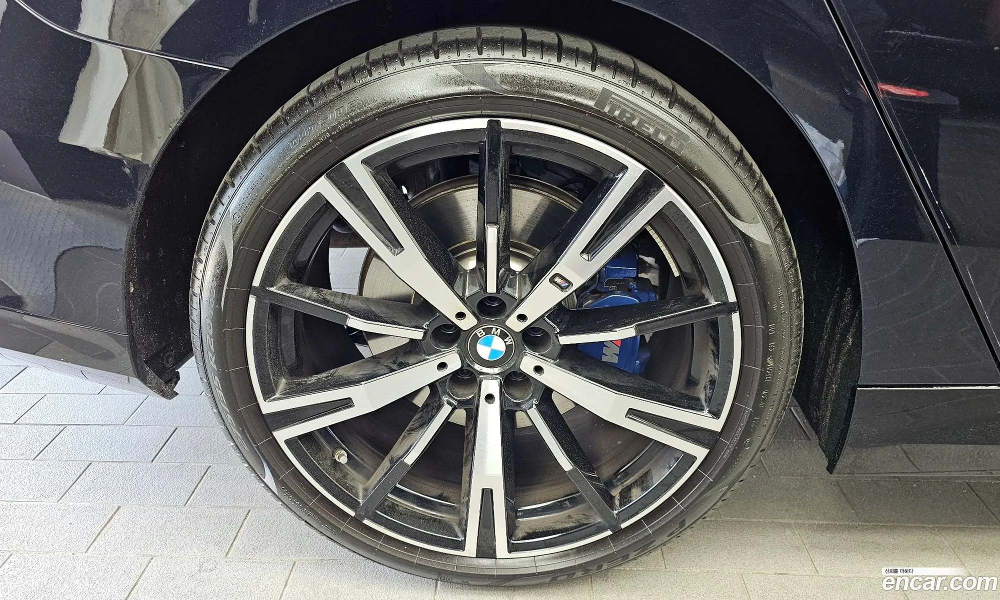 BMW 5 Series 2024 — 22