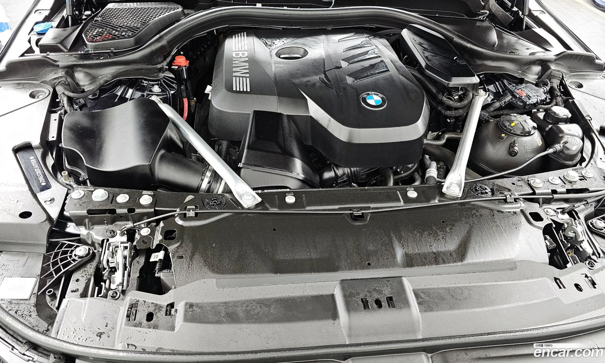 BMW 5 Series 2024 — 36