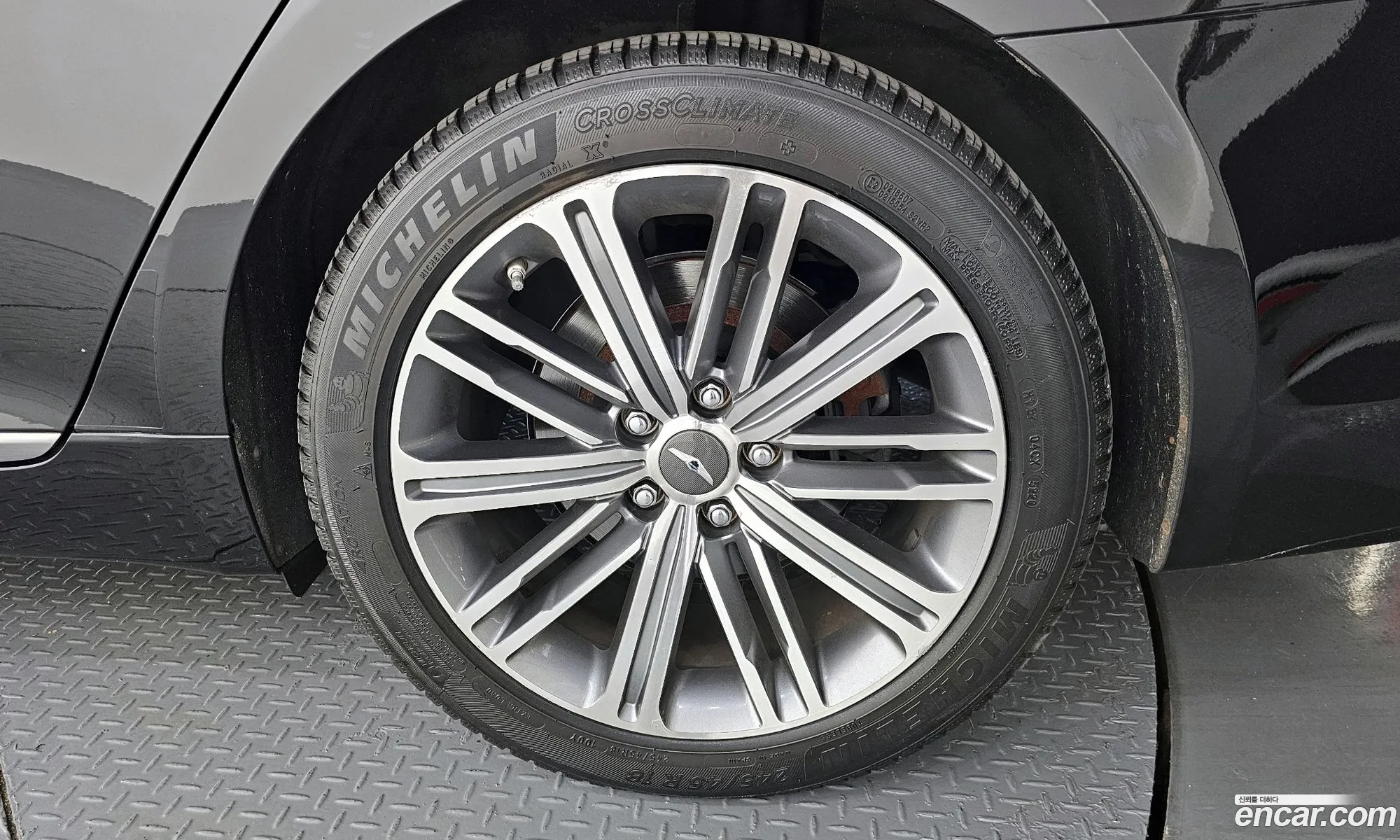 Genesis G80 2017 — 7