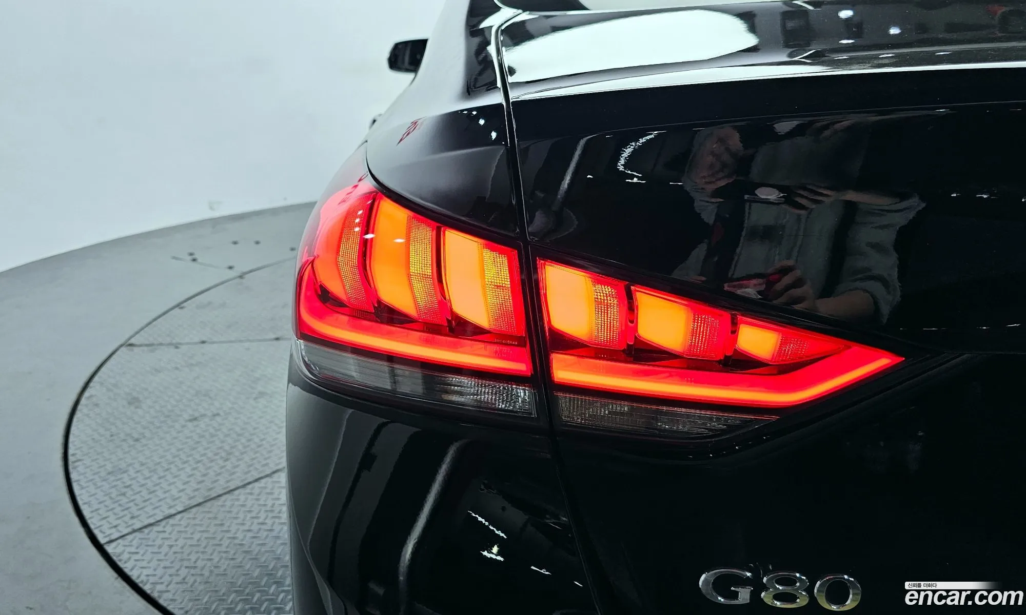 Genesis G80 2017 — 21