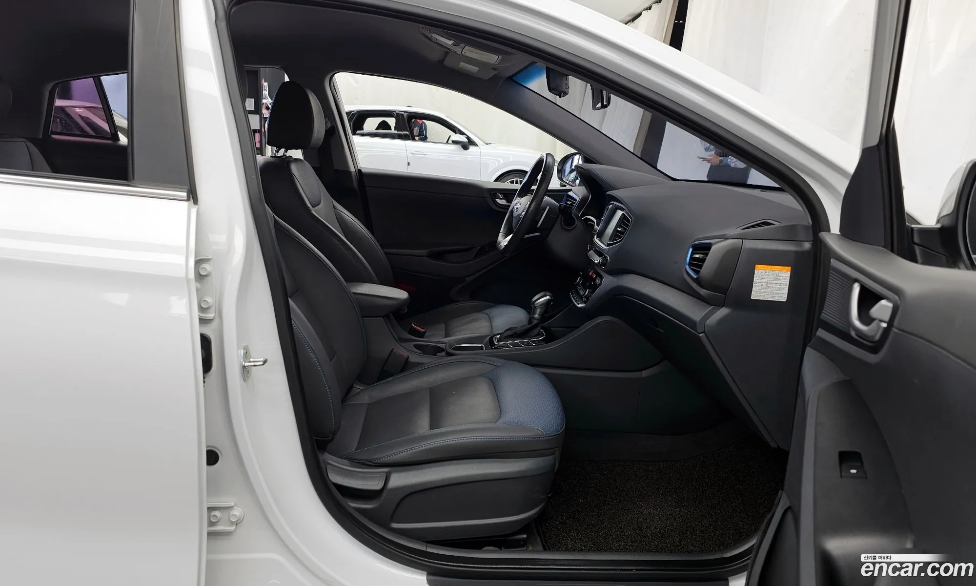 Hyundai Ioniq Hybrid