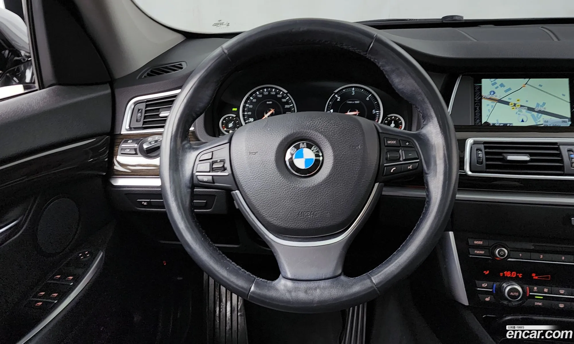 BMW 5 Series GT 2014 WBA5N2104FD497876 — 20