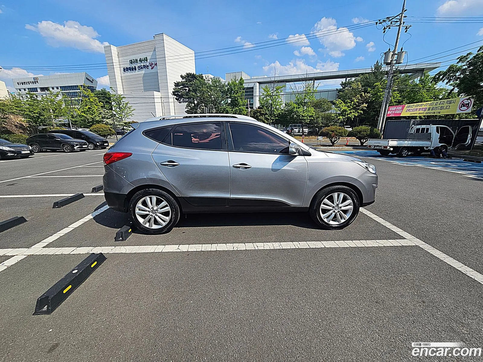 Hyundai Tucson ix 2009 — 13