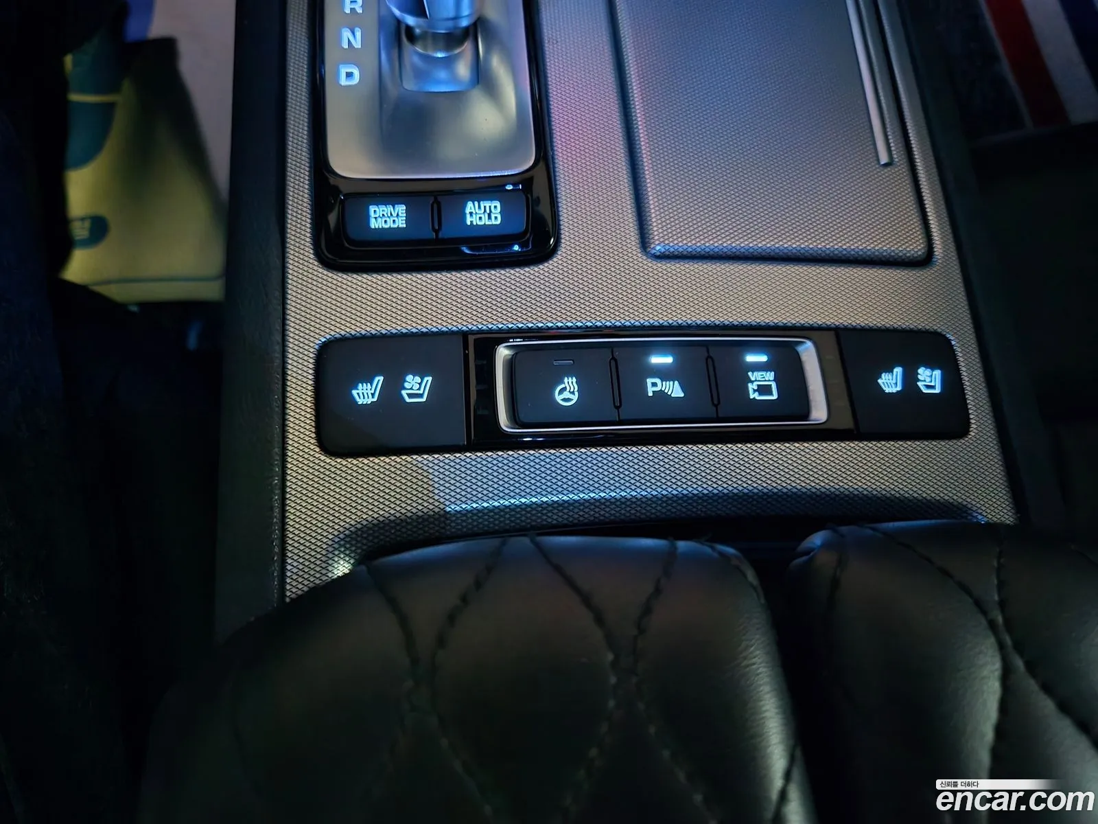 Genesis G80 2018 — 12