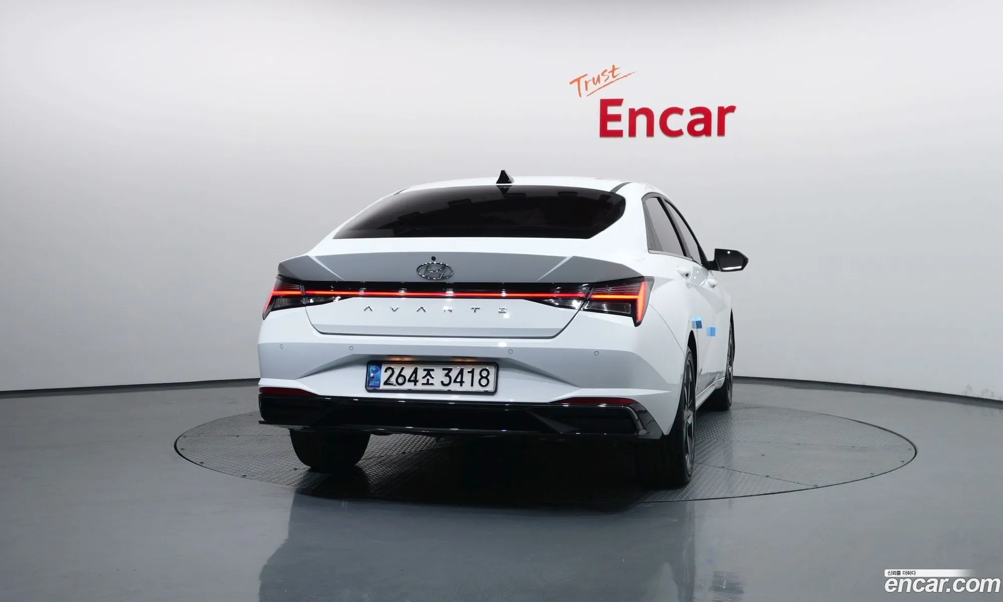 Hyundai Elantra 2020 — 7