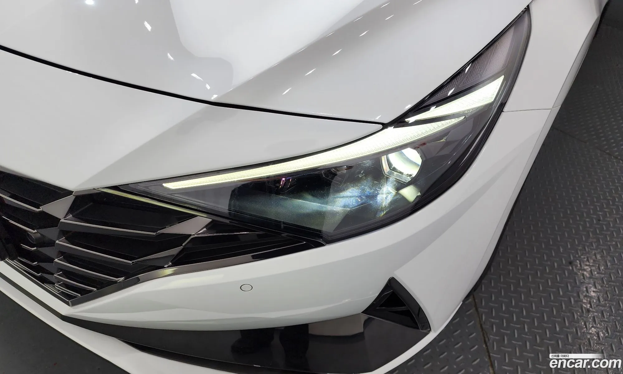 Hyundai Elantra 2020 — 19
