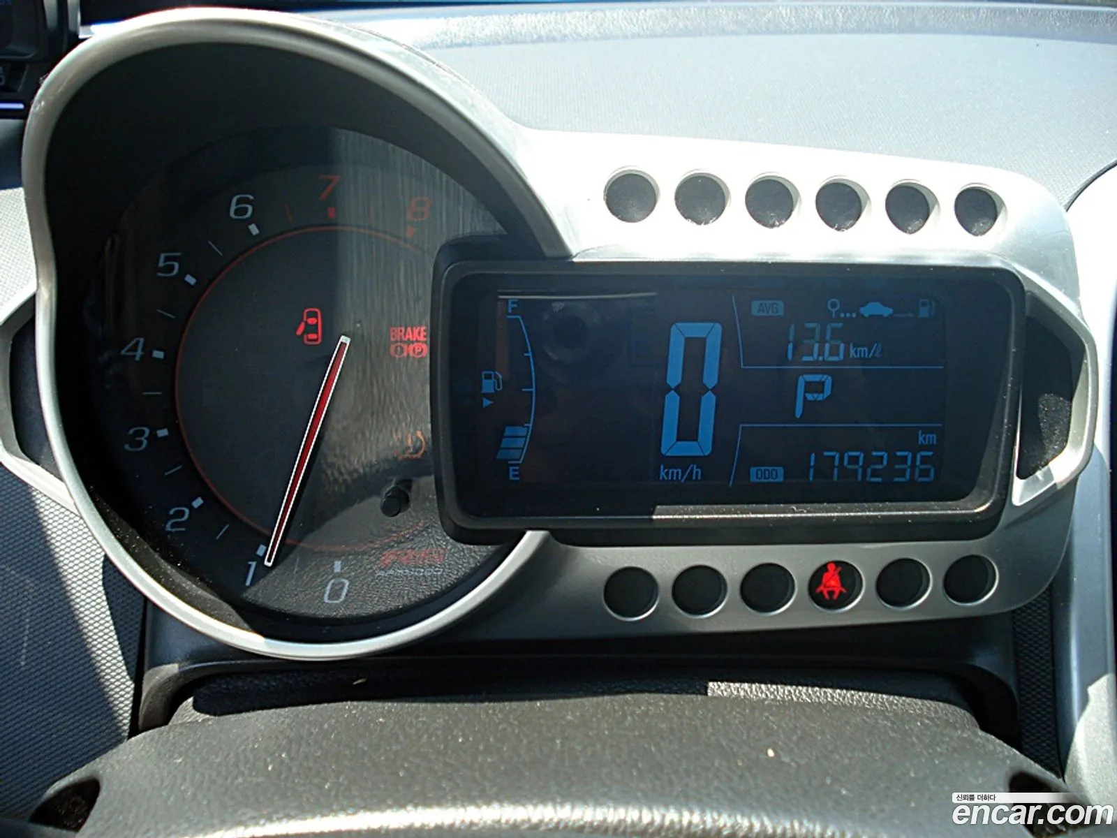 Chevrolet (GM Daewoo) Aveo Hatchback 2015 — 6