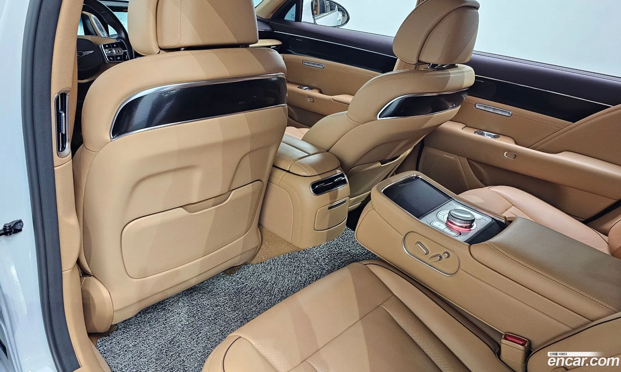 Genesis G90 2022 — 4