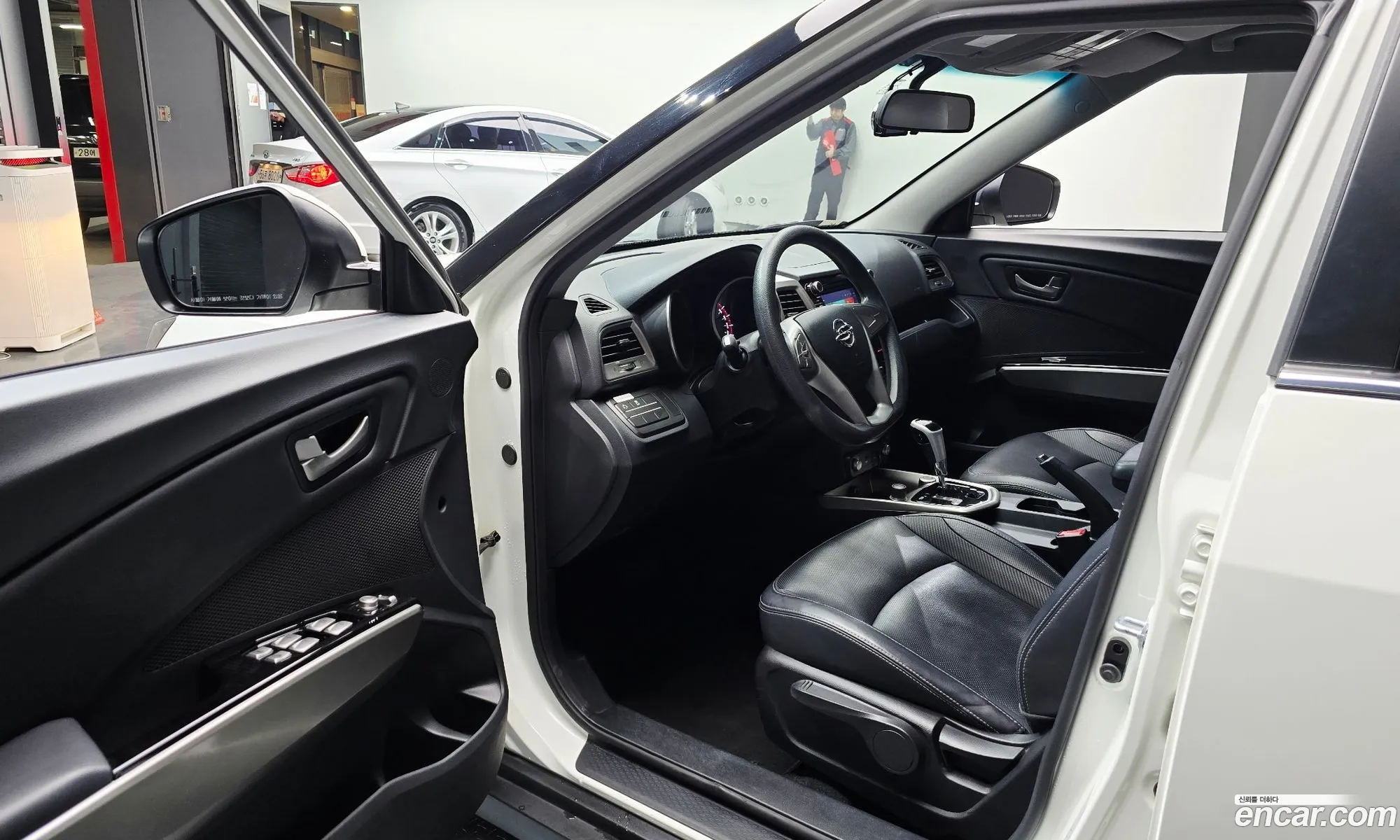 KG Mobility (SsangYong) Tivoli 2016 — 15