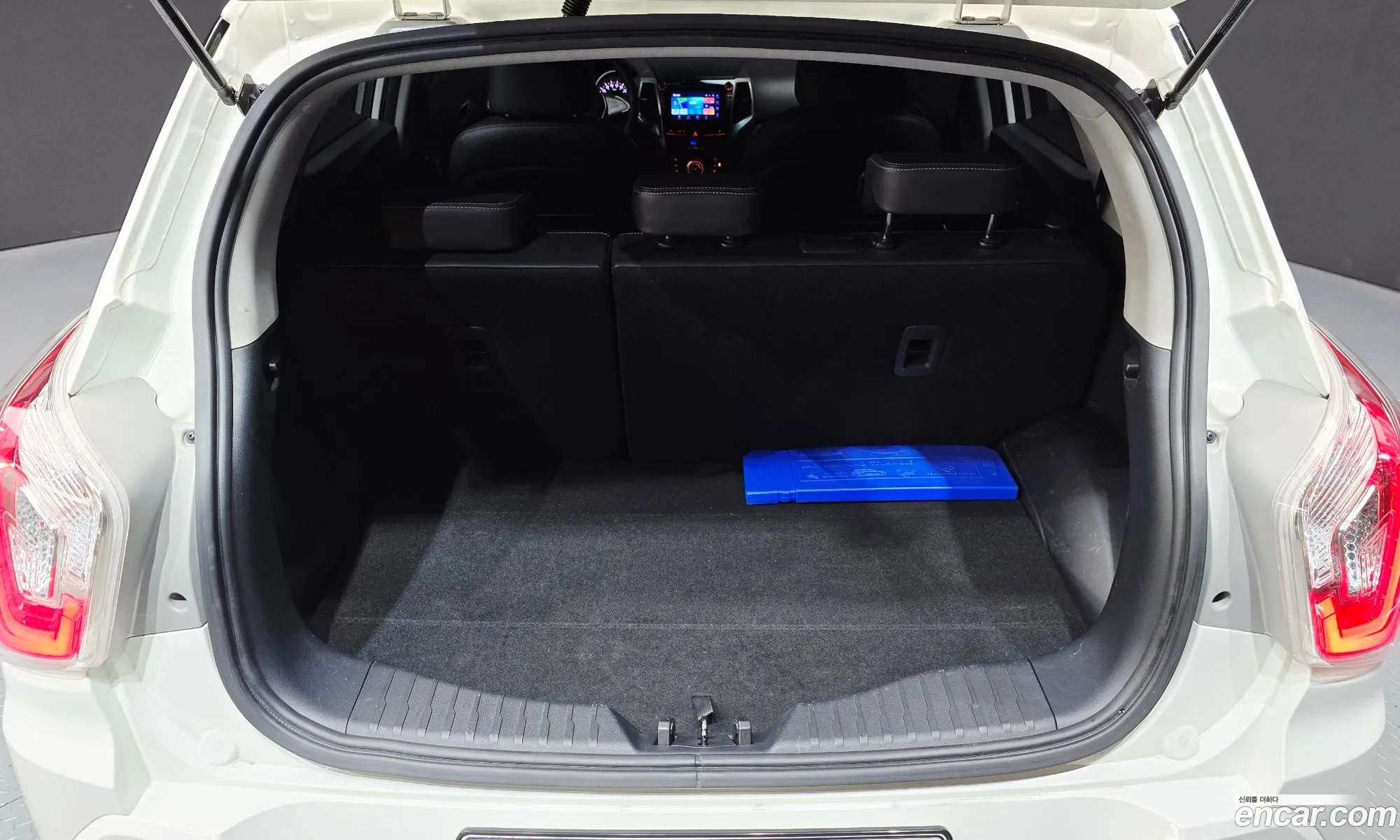 KG Mobility (SsangYong) Tivoli 2016 — 21