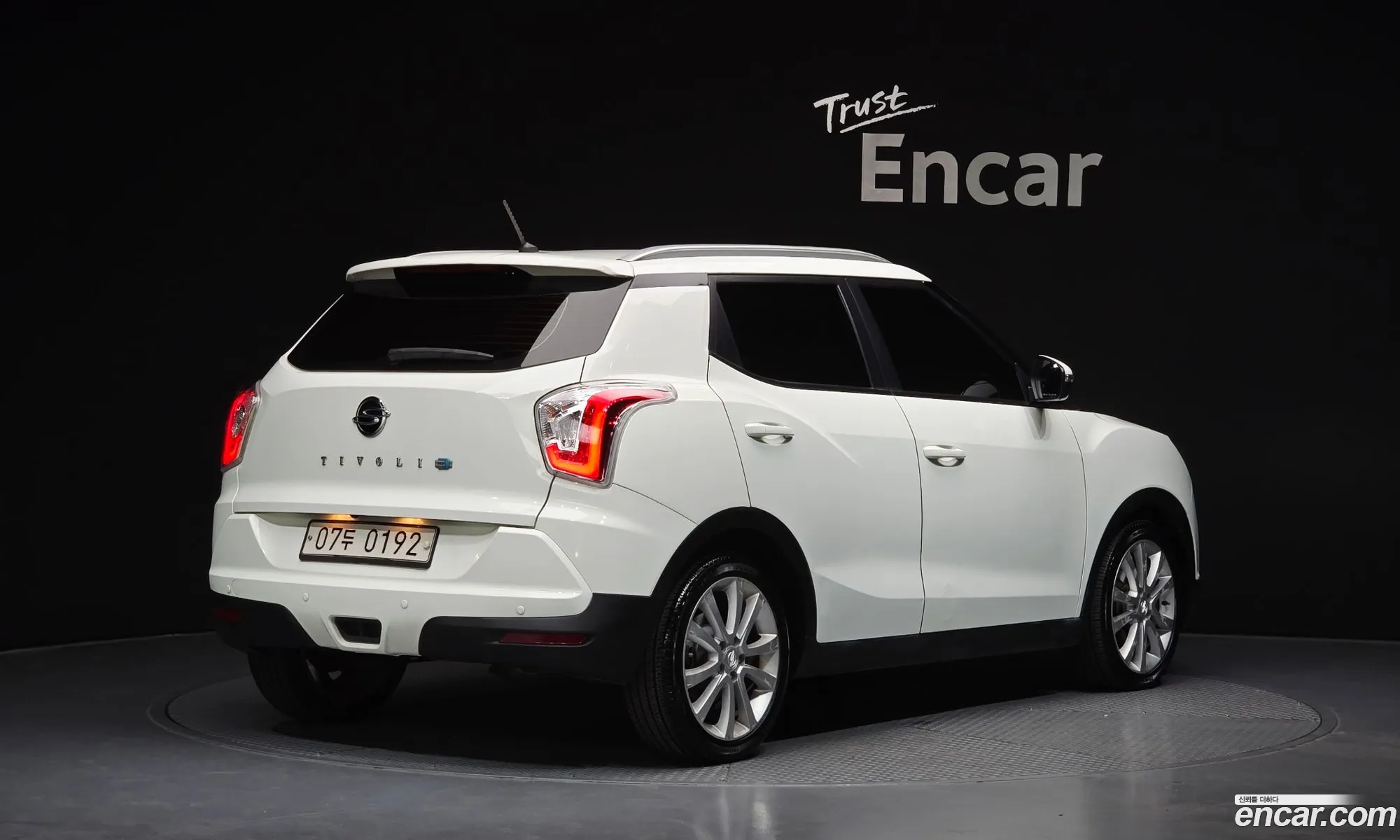 KG Mobility (SsangYong) Tivoli 2016 — 11