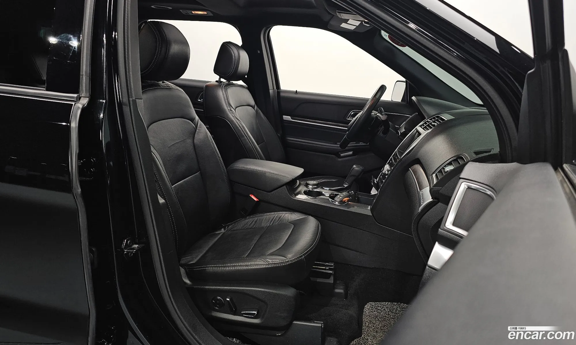 Ford Explorer 2017 1FM5K8FH5HGE05491 — 7