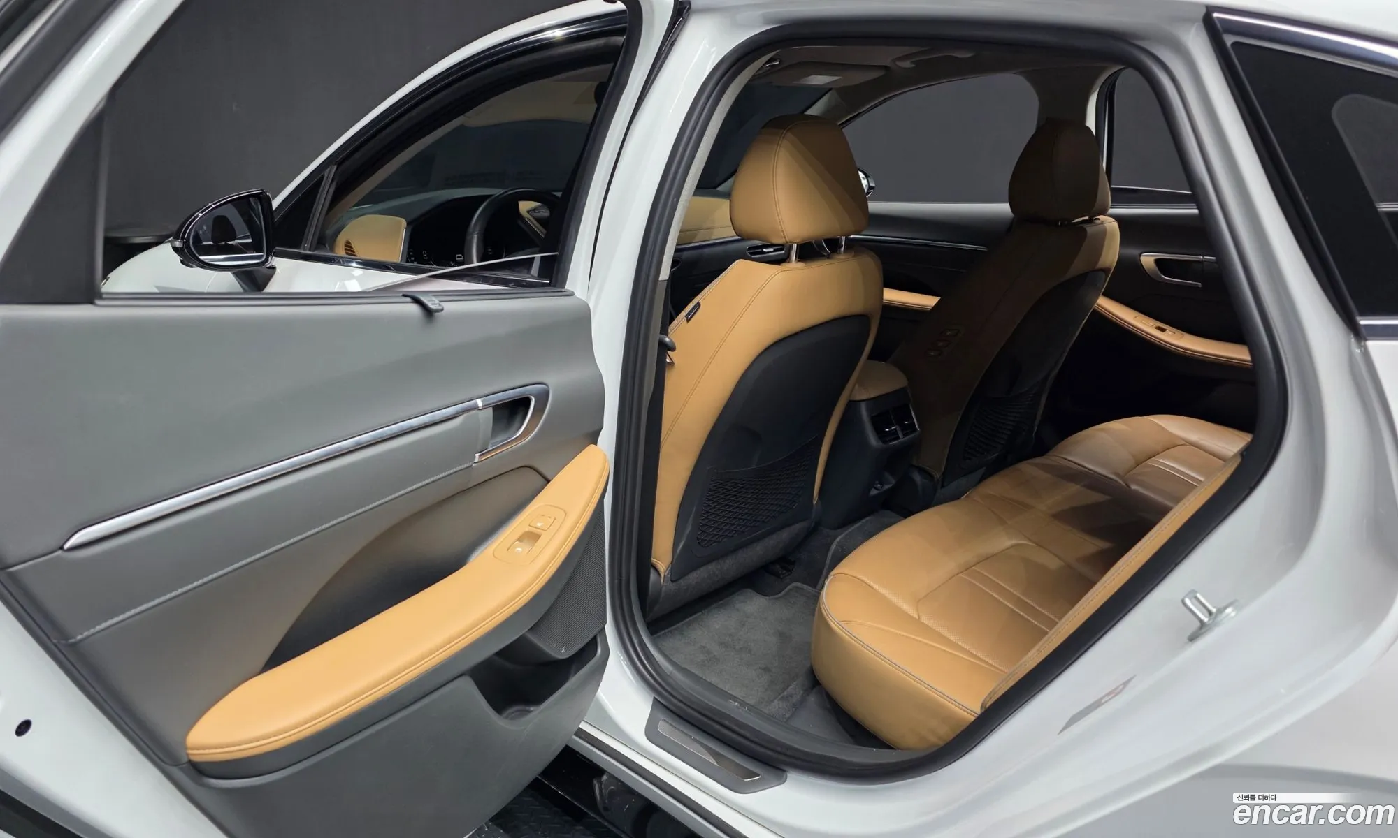 Hyundai Sonata 2021 — 34