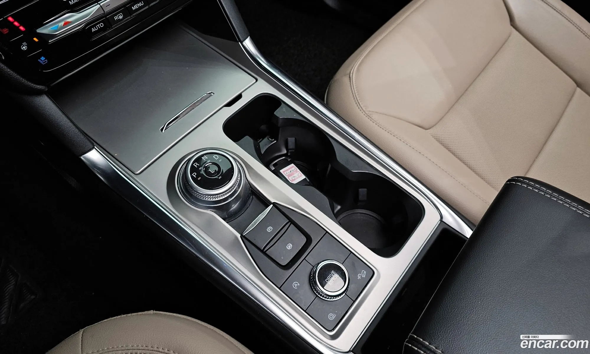 Ford Explorer 6th Gen 2022 1FMSK8FH2NGA53243 — 9