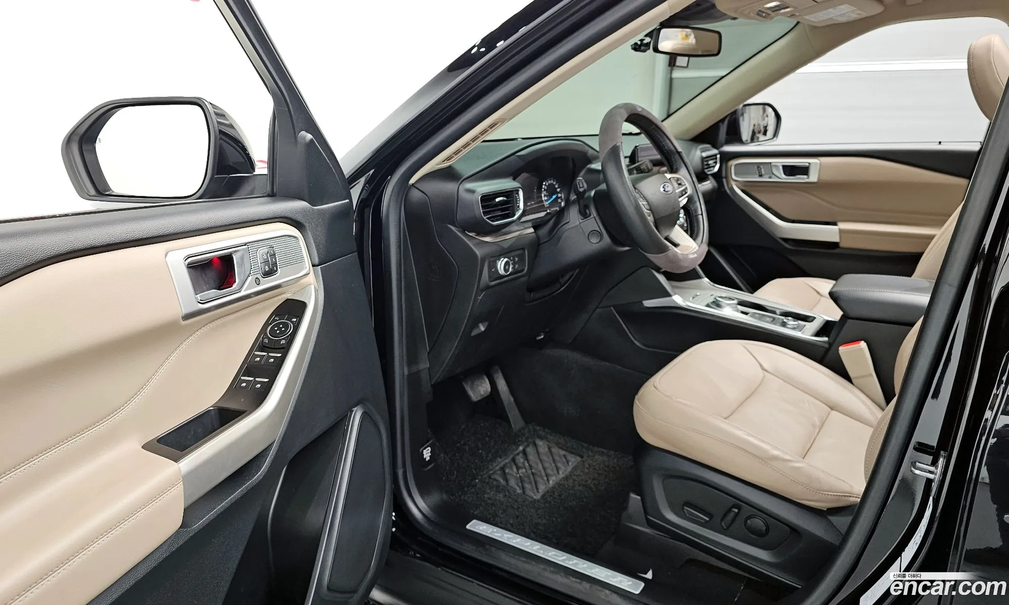Ford Explorer 6th Gen 2022 1FMSK8FH2NGA53243 — 19