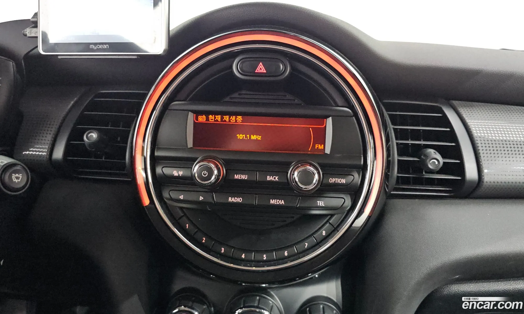 Mini Cooper 2017 — 3