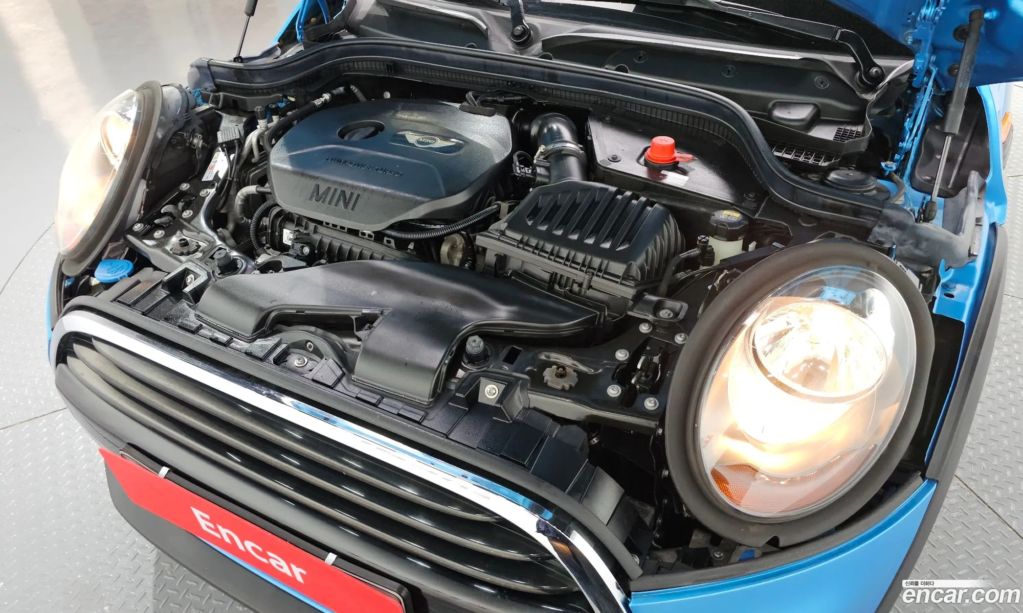 Mini Cooper 2017 — 18