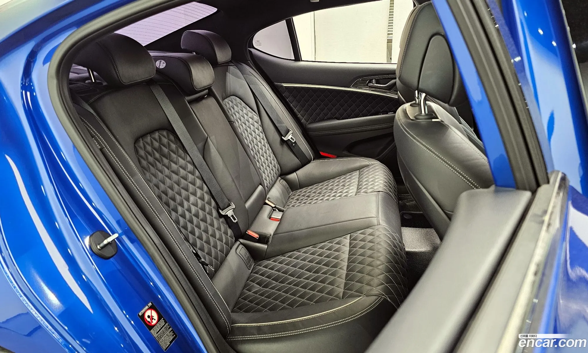 Genesis G70 2020 — 16