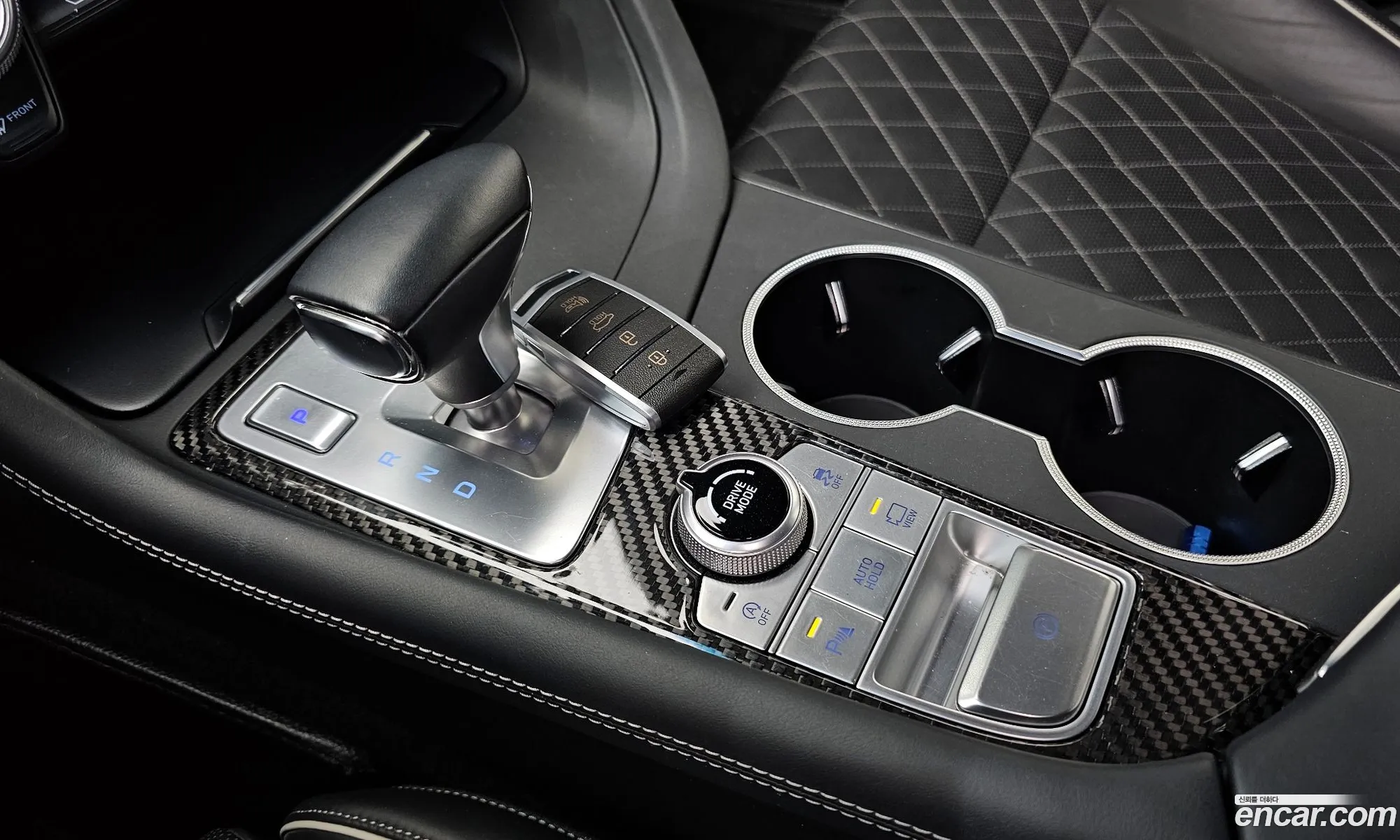 Genesis G70 2020 — 14