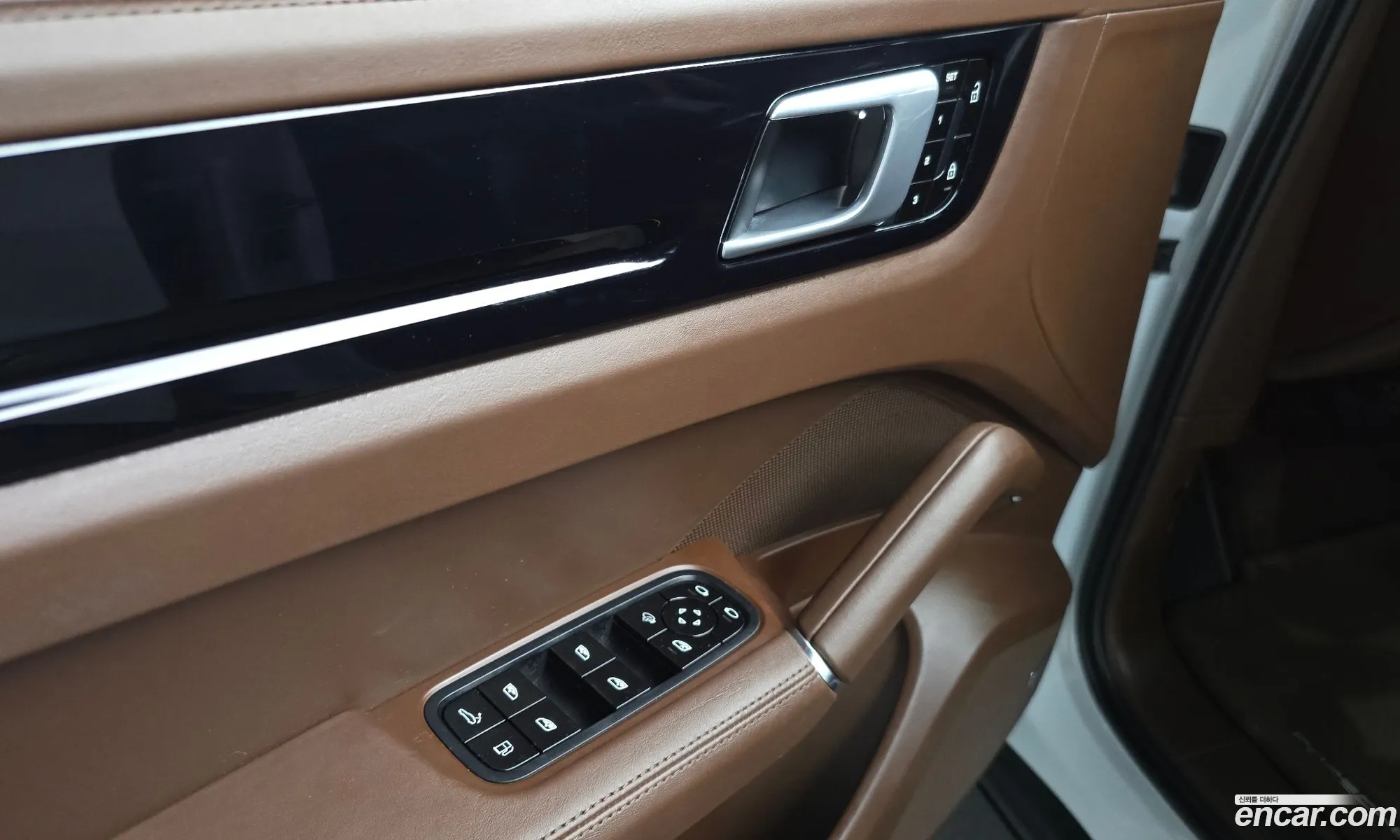 Porsche Cayenne 2021 — 15
