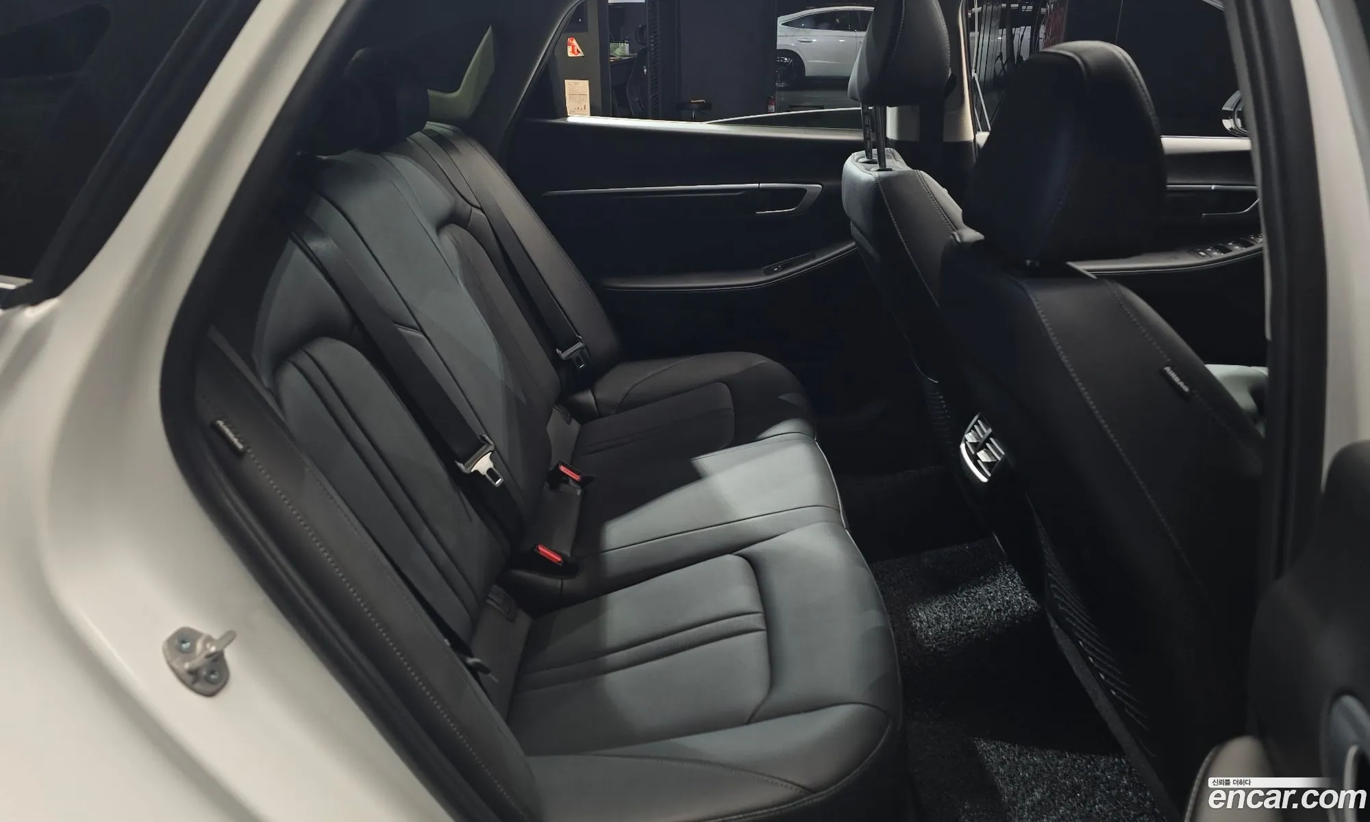 Hyundai Sonata the Edge 2023 — 5