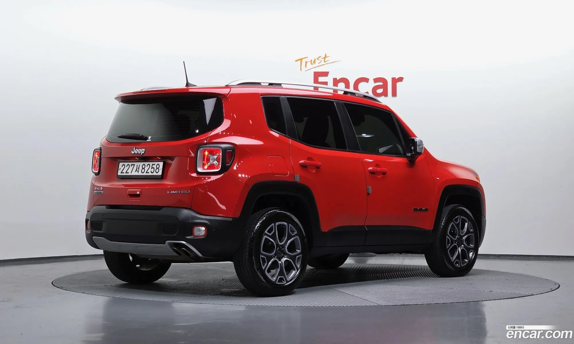 Jeep Renegade 2018 1C4BU0000JPH20826 — 20