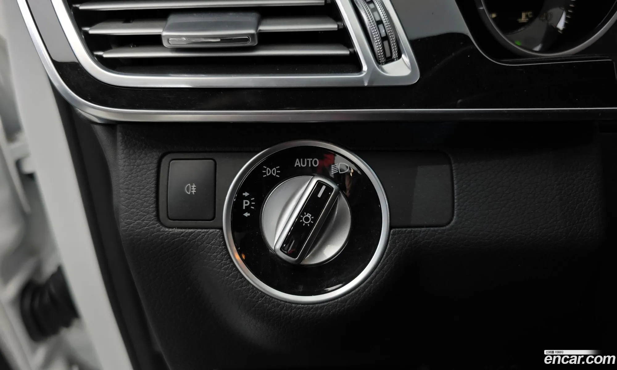 Mercedes-Benz E-Class W212 2015 WDDHF0AB5FB134426 — 13