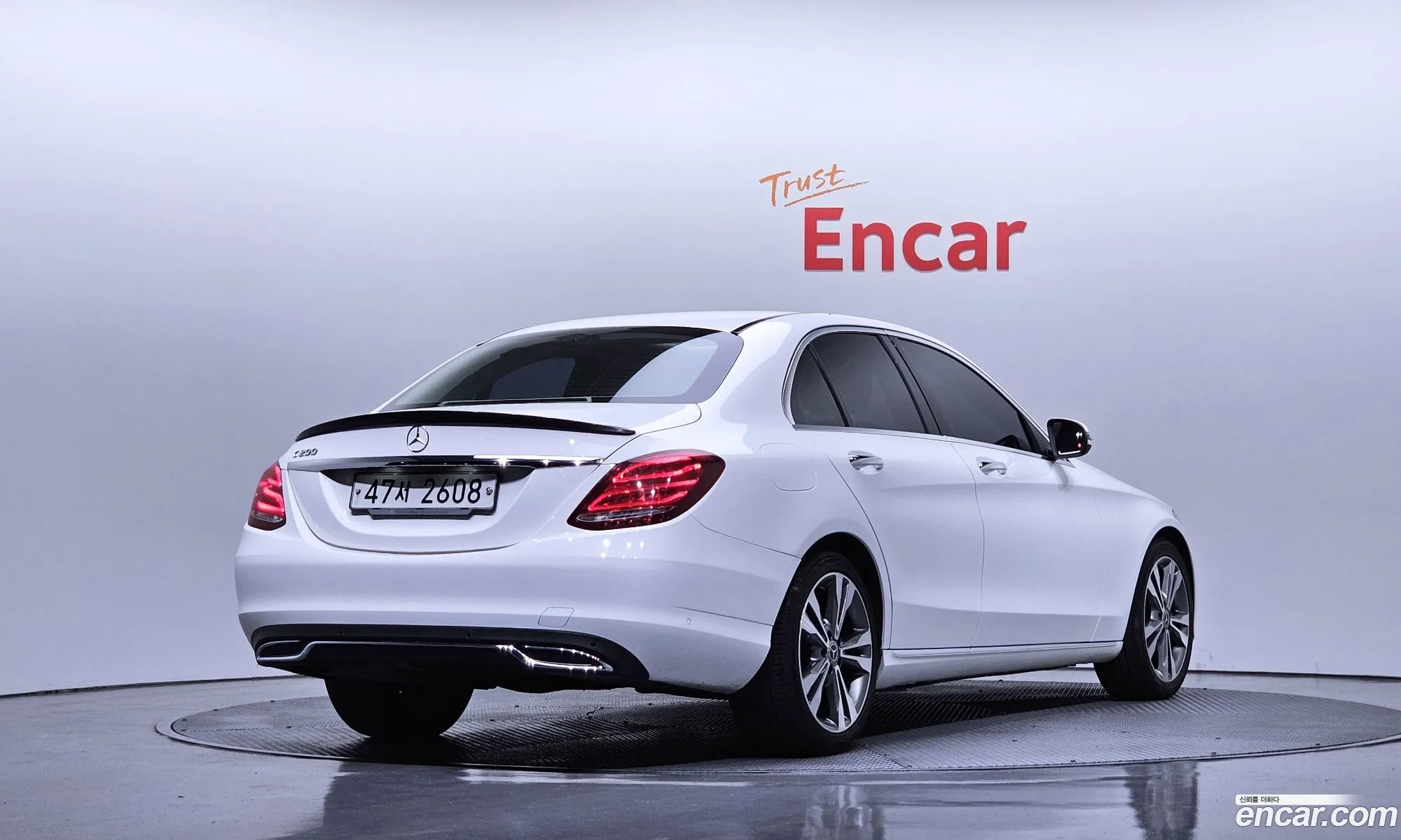 Mercedes-Benz C-Class W205 2017 — 18