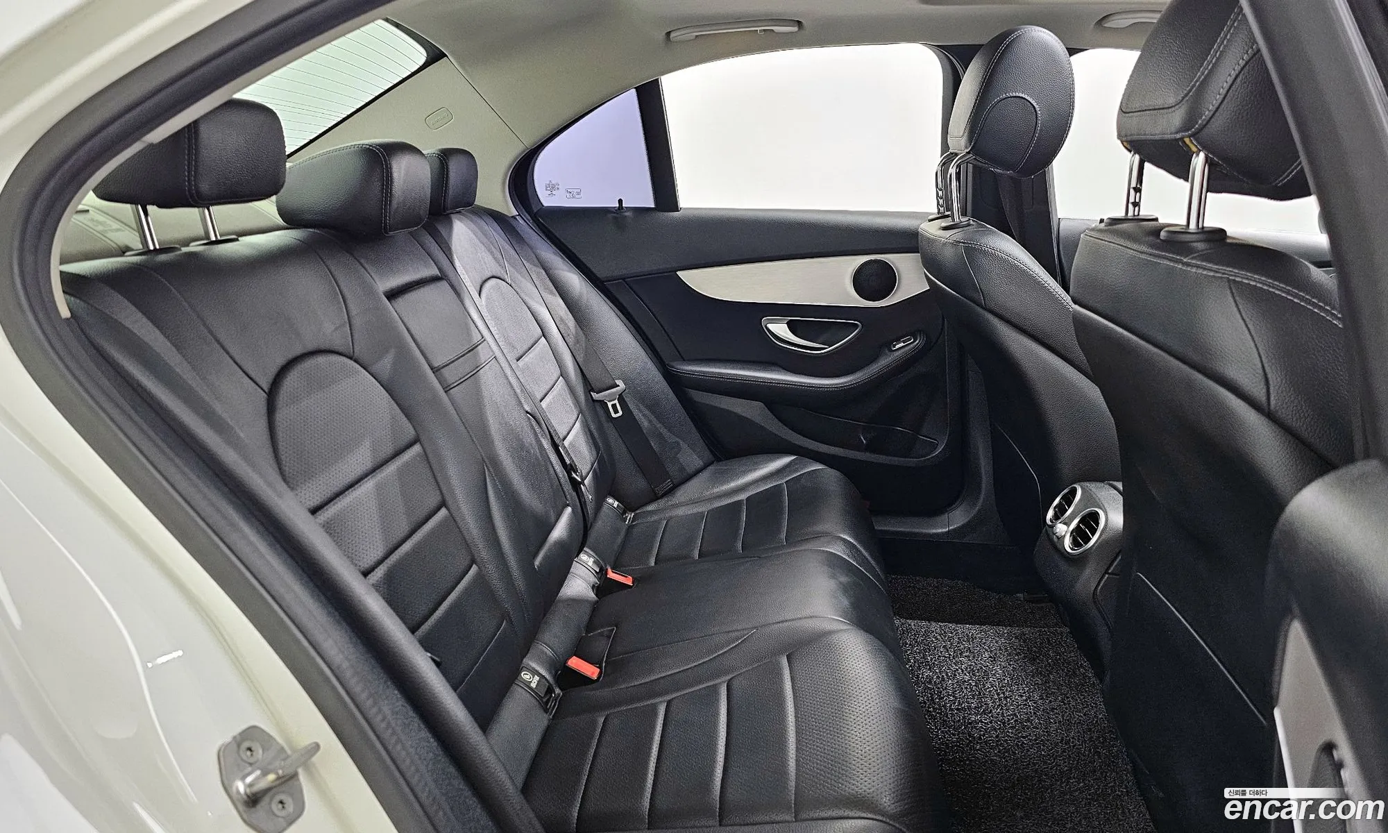 Mercedes-Benz C-Class W205 2017 — 2